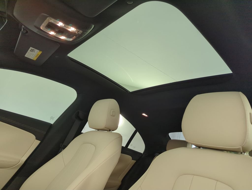 Used 2025  Mercedes-Benz CLA 250 image 28