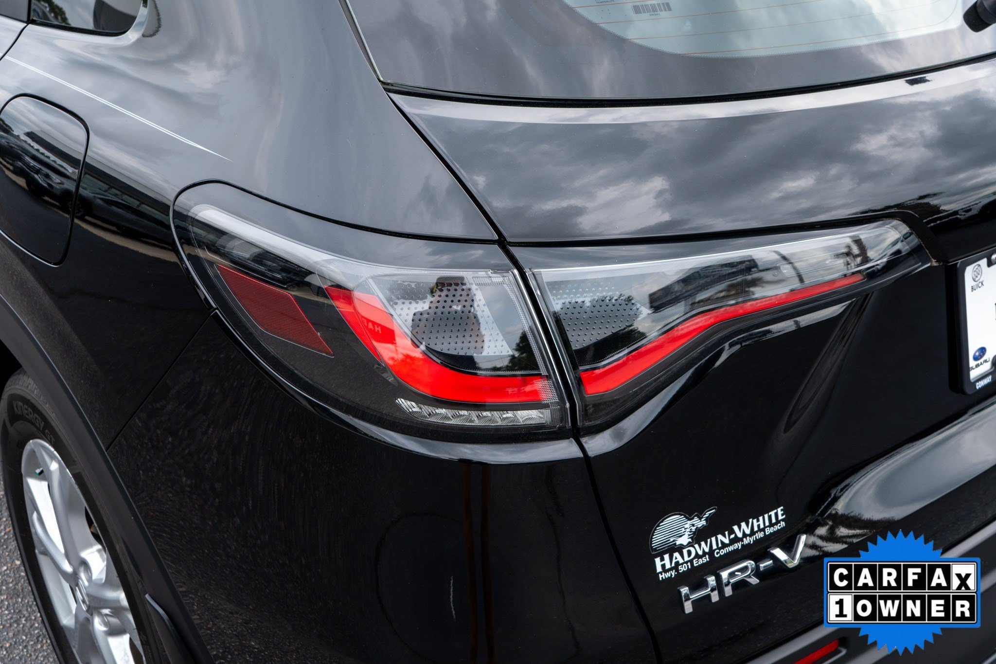 Used 2023 Black Honda LX image 10