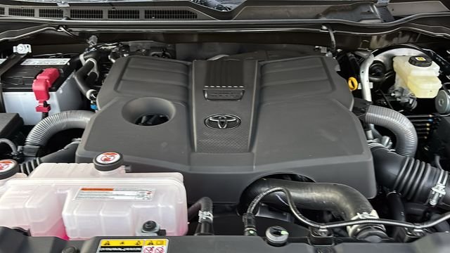2026 Toyota Tundra SR5 - Photo 35