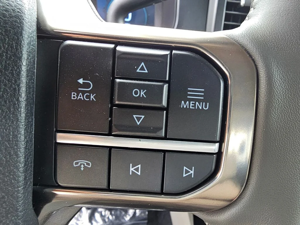New 2026 Star White Metallic Tri-Coat Ford F-350® Platinum® image 24