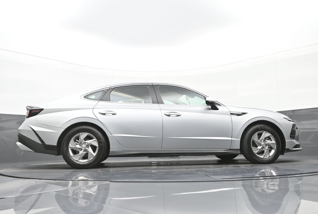 Certified Used 2026 Silver Hyundai SE image 38