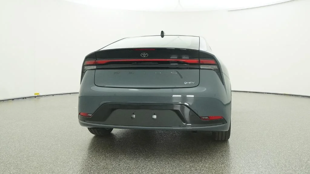 New 2026 Guardian Gray Toyota XLE image 20