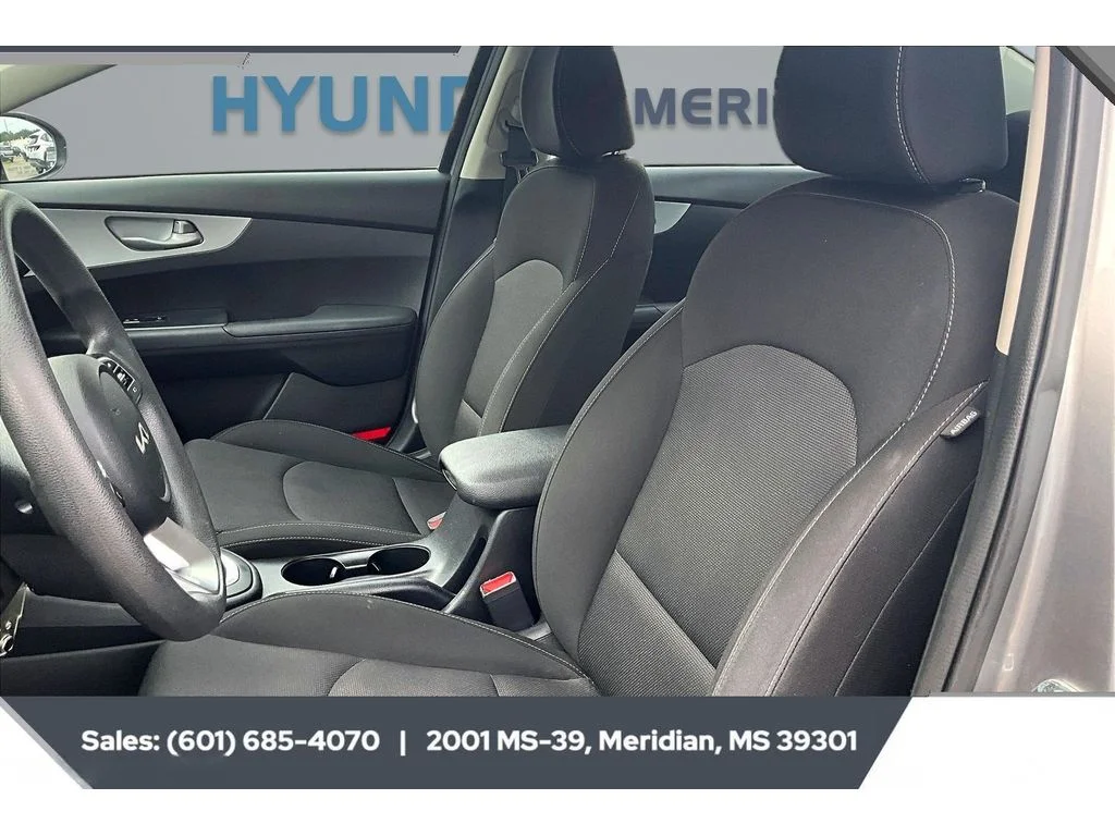 Used 2023 Steel Gray Kia LXS image 18
