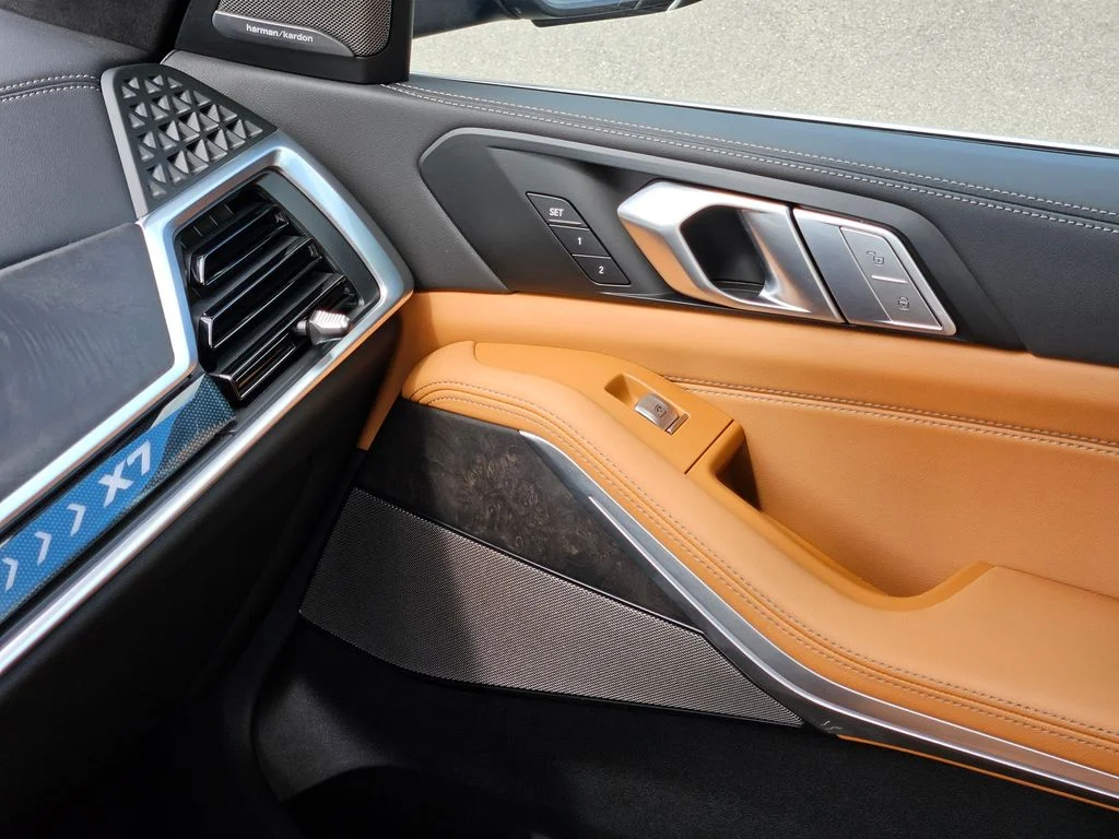 Certified Used 2026 Blue BMW xDrive40i image 33