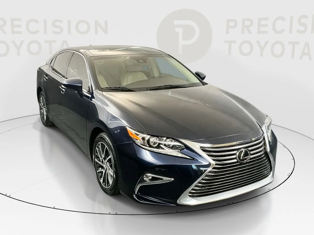 2017 Lexus ES