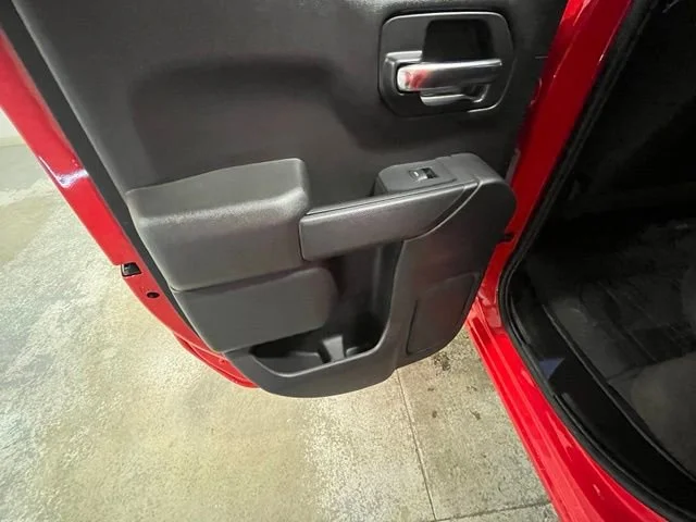 Used 2024 Cardinal Red GMC Pro image 23