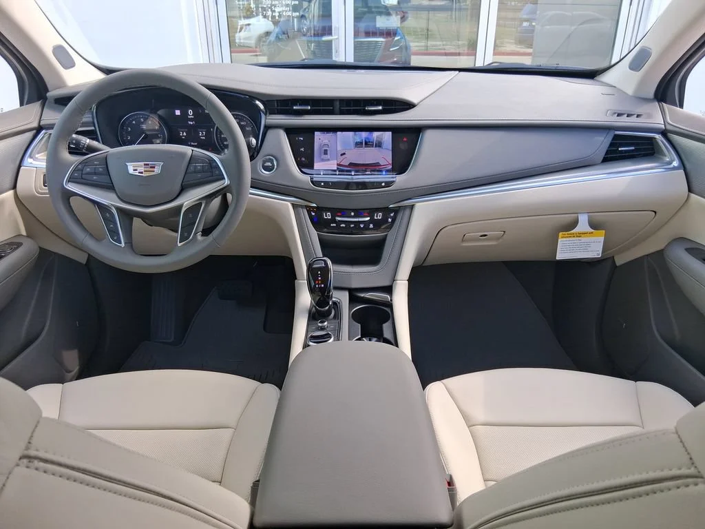 2026 Cadillac XT5 Premium Luxury - Photo 9