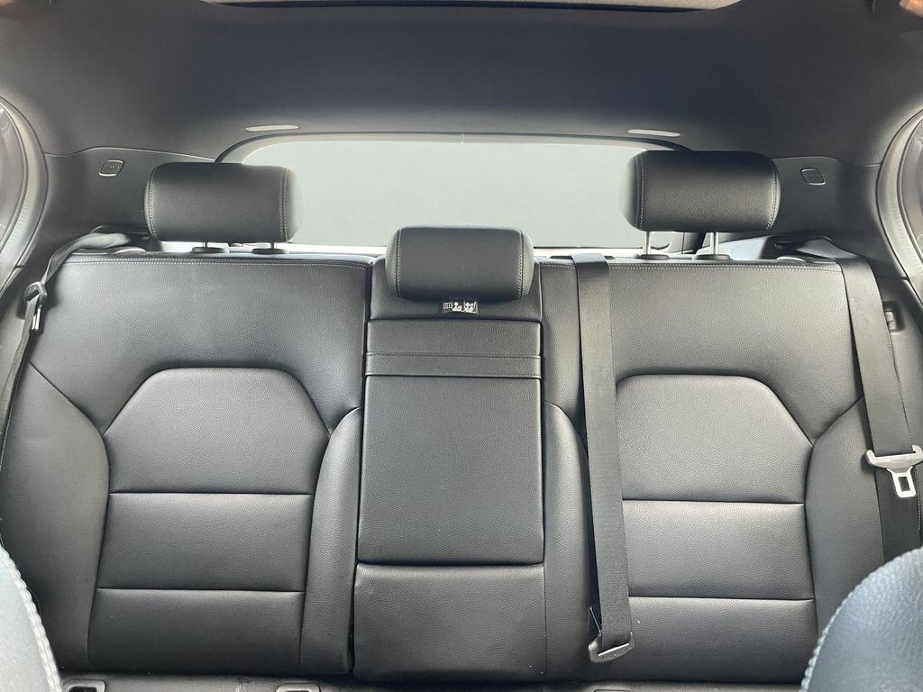Used 2018 Gray Mercedes-Benz GLA 250 image 19