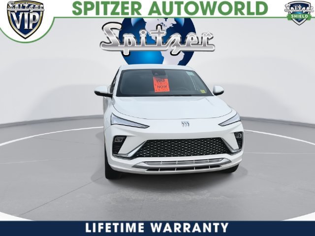 New 2026 WHITE FROST TRICOAT Buick Avenir image 6