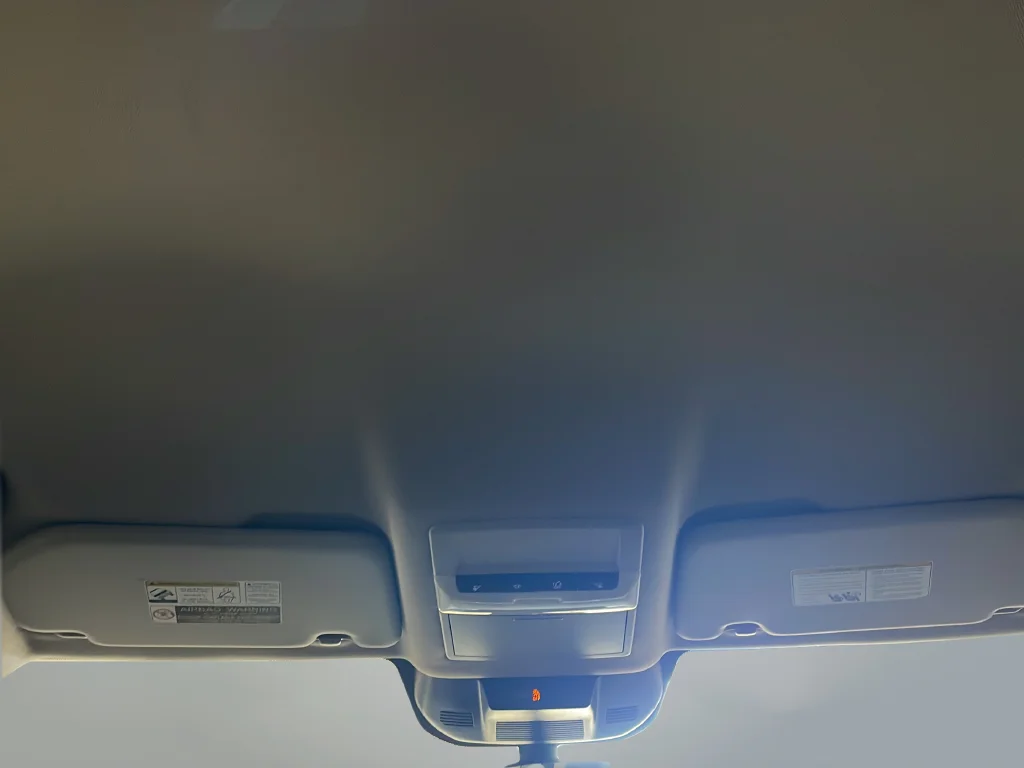 Used 2024 Gray Nissan S image 18