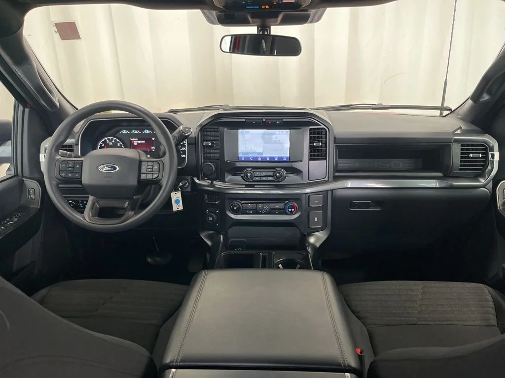 Used 2023 Red Ford XL image 9