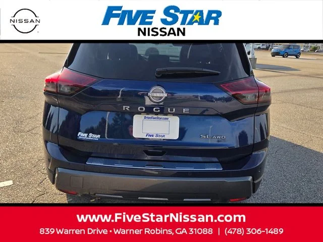 Used 2024 Blue Nissan SL image 10