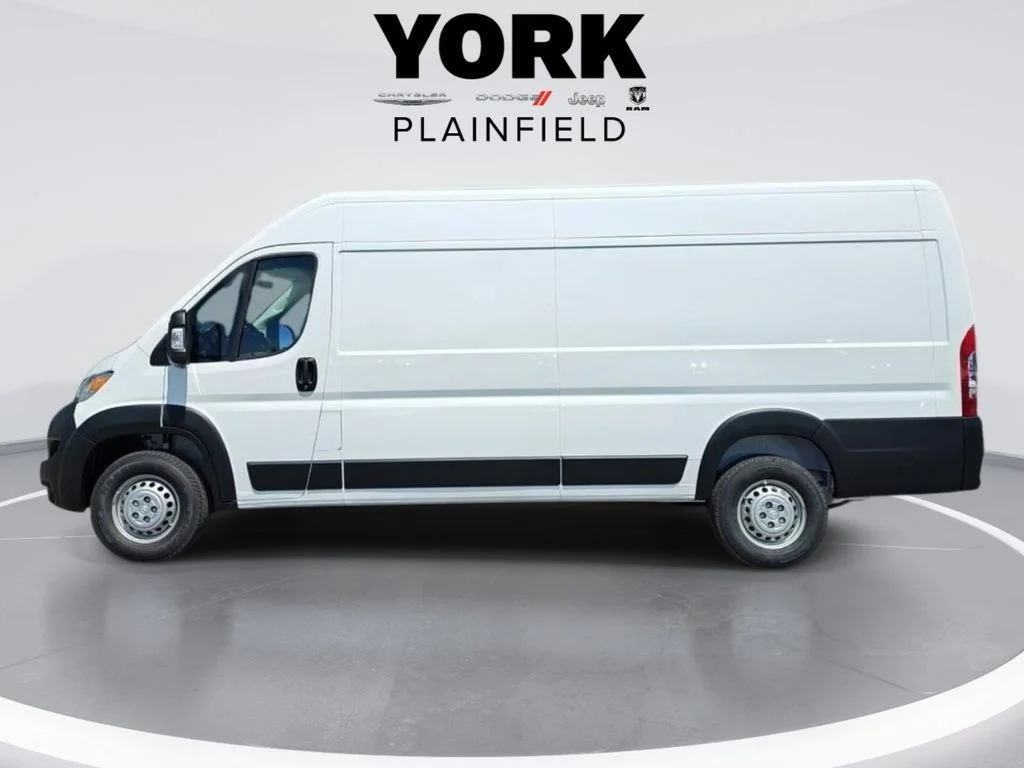 New 2026 Bright White Clear-Coat Exterior Paint RAM High Roof image 2