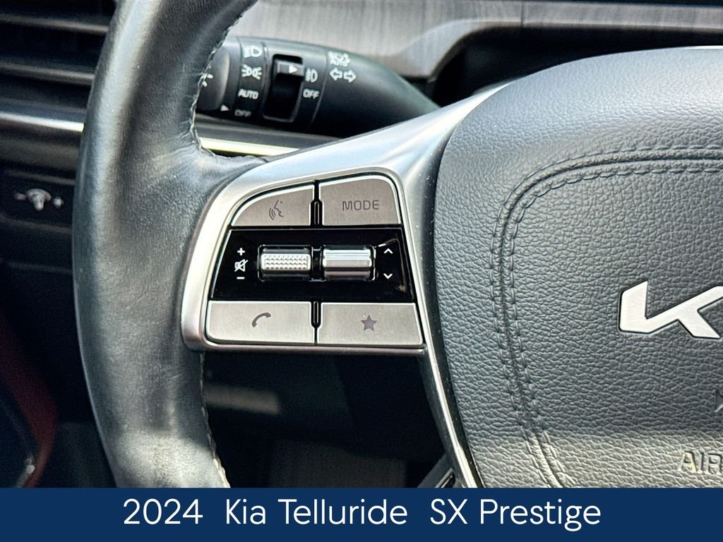 Used 2024 White Kia SX-Prestige image 26