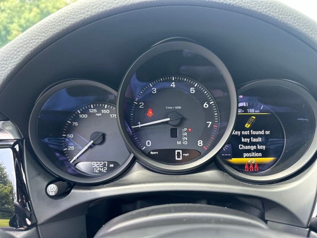 Used 2023 Grey Porsche Base image 31