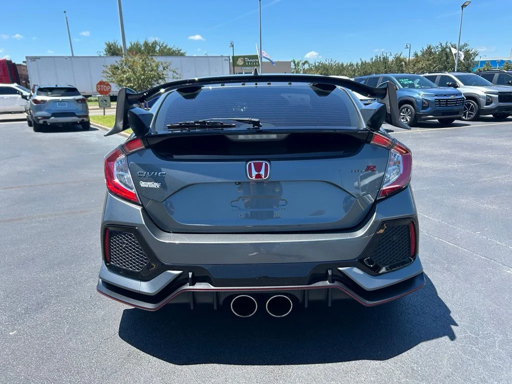 Used 2019  Honda Touring image 7
