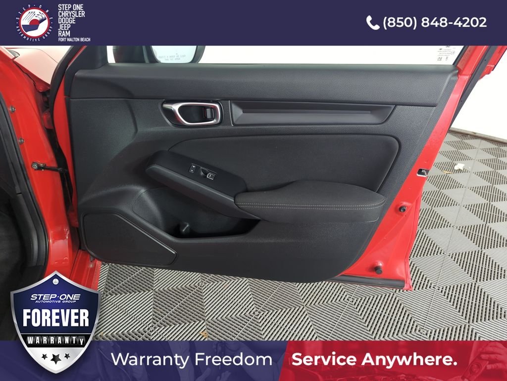 Used 2024  Honda Sport image 31