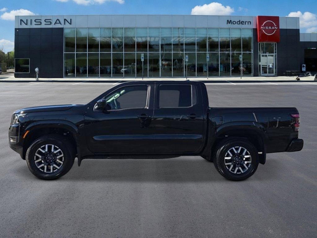 New 2026 Super Black Nissan Crew Cab SV image 2