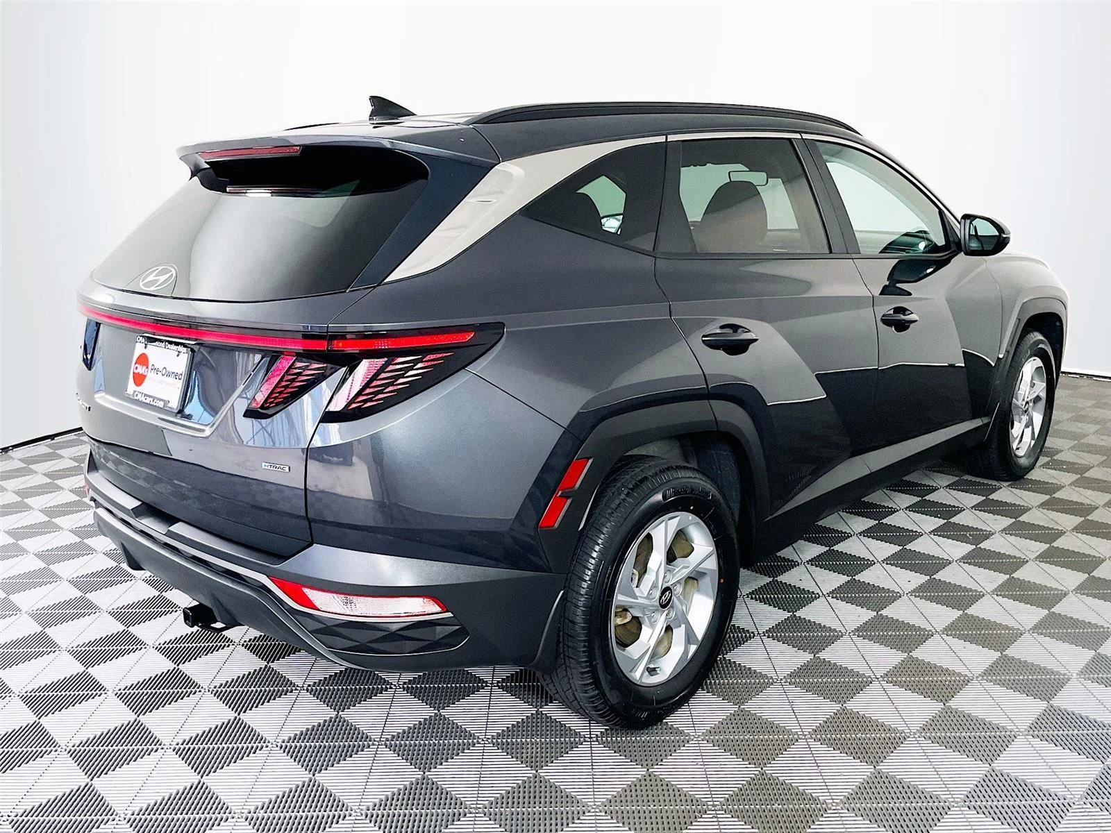 Used 2023 Portofino Gray Hyundai SEL image 10