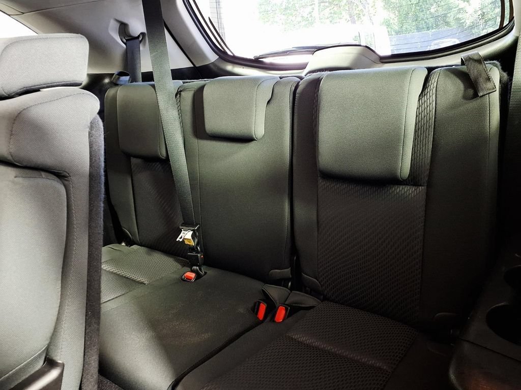 Used 2019 Predawn Gray Mi Toyota LE image 10