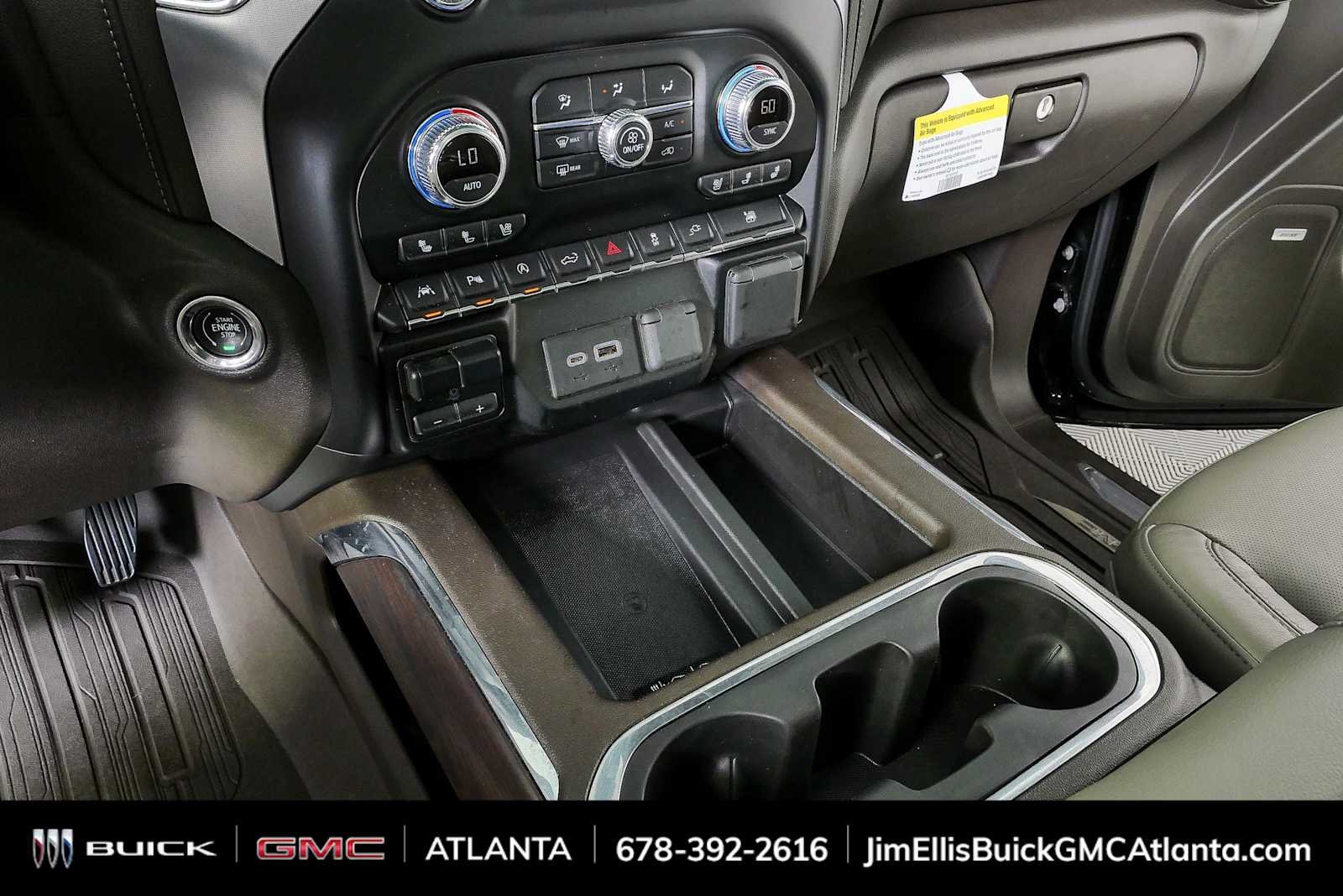 Used 2020 Onyx Black GMC SLT image 18
