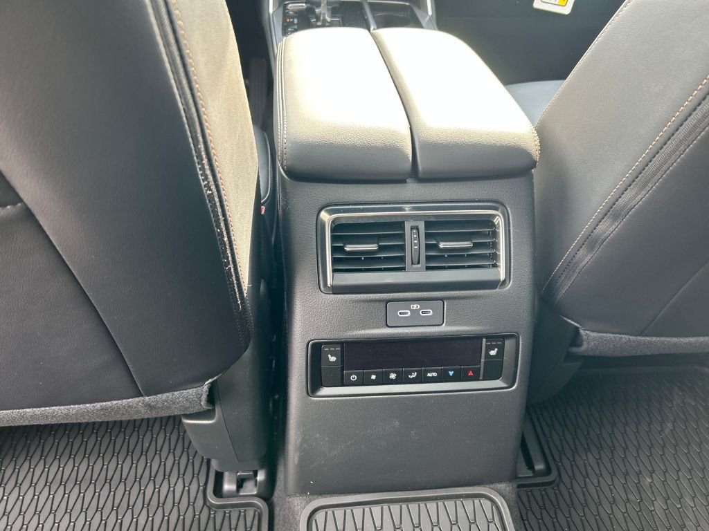 2025 Mazda CX-90 Premium Plus Package - Photo 31