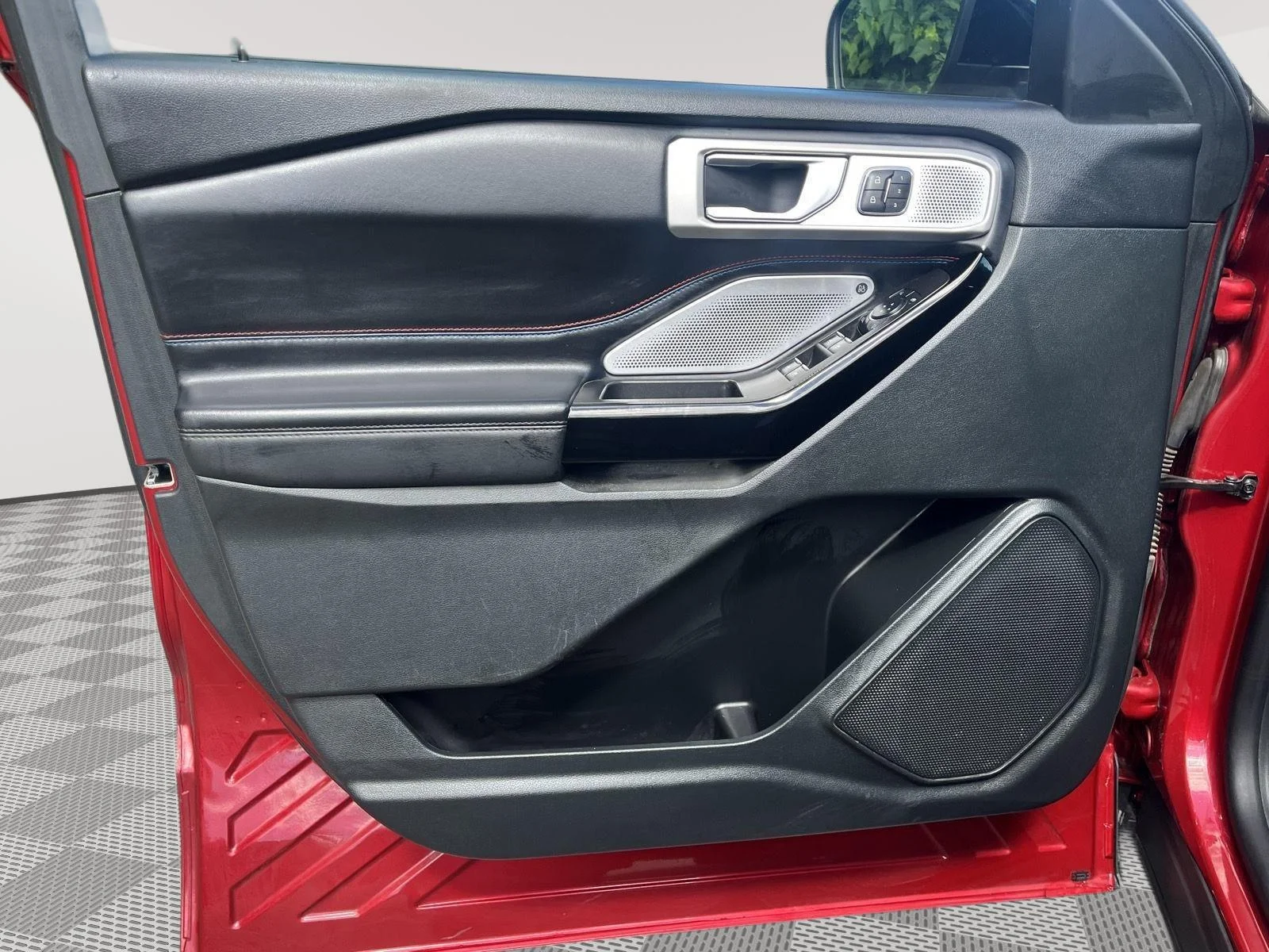 Used 2023 Rapid Red Metallic Tinted Clearcoat Ford ST image 18