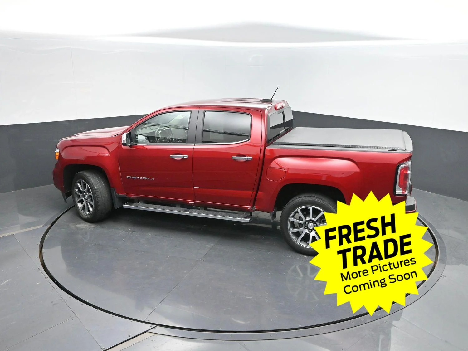 Used 2022                           GMC  image 35