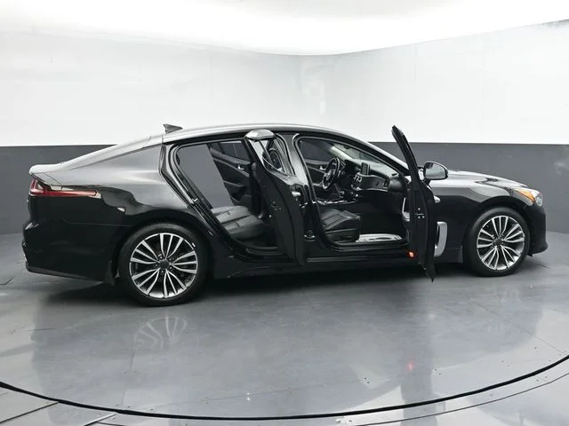 Used 2019 Black Kia Base image 41