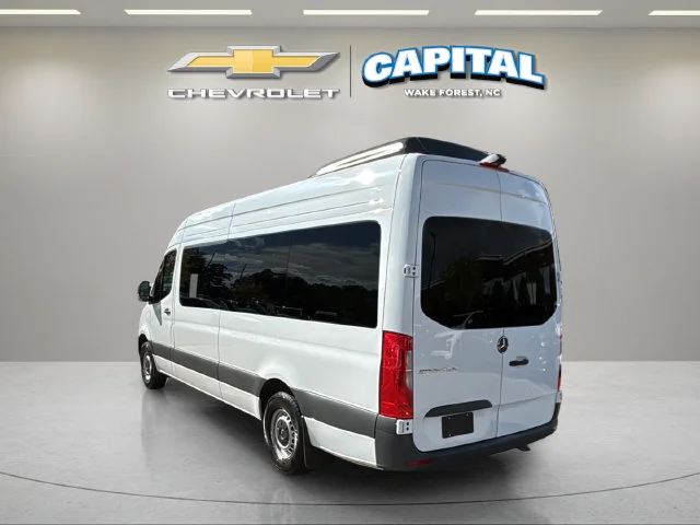 Used 2025  Mercedes-Benz Passenger 170 WB image 6