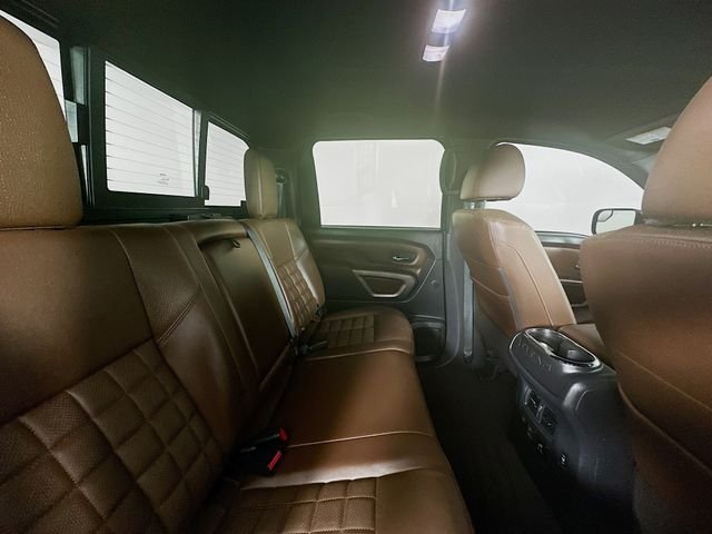 2023 Nissan Titan Platinum Reserve - Photo 29