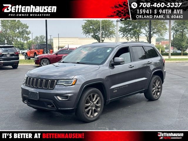 Certified Used 2016 Gray Jeep Limited image 1