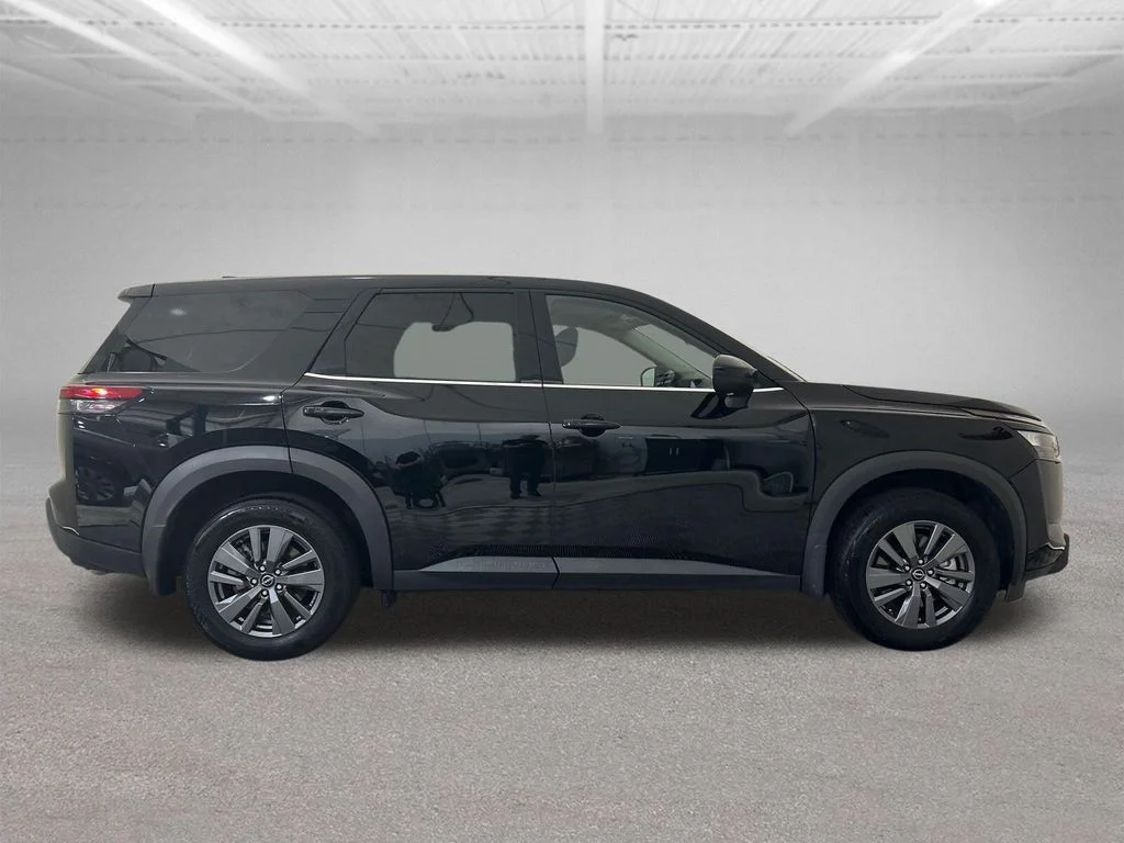 Used 2024 Black Nissan S image 7