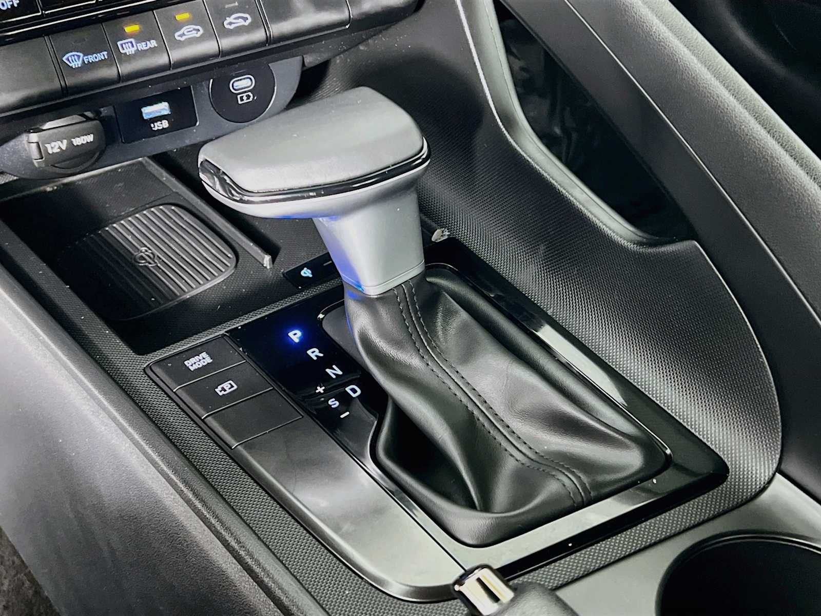Used 2026 Abyss Black Hyundai SEL Sport image 16