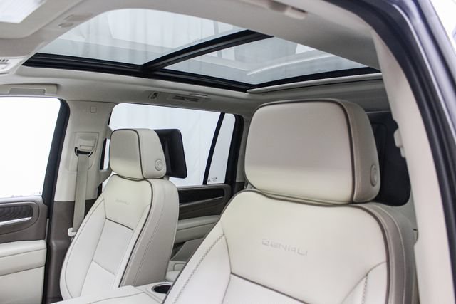 2024 GMC Yukon XL Denali - Photo 31