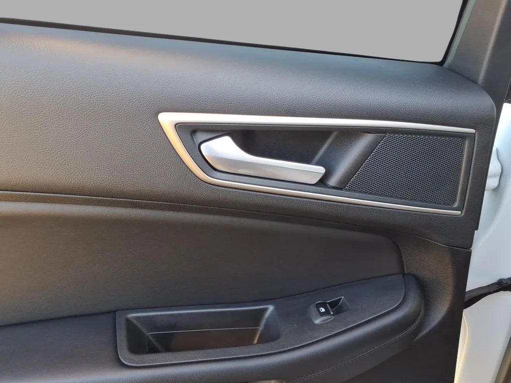 Used 2024 White Ford SEL image 8