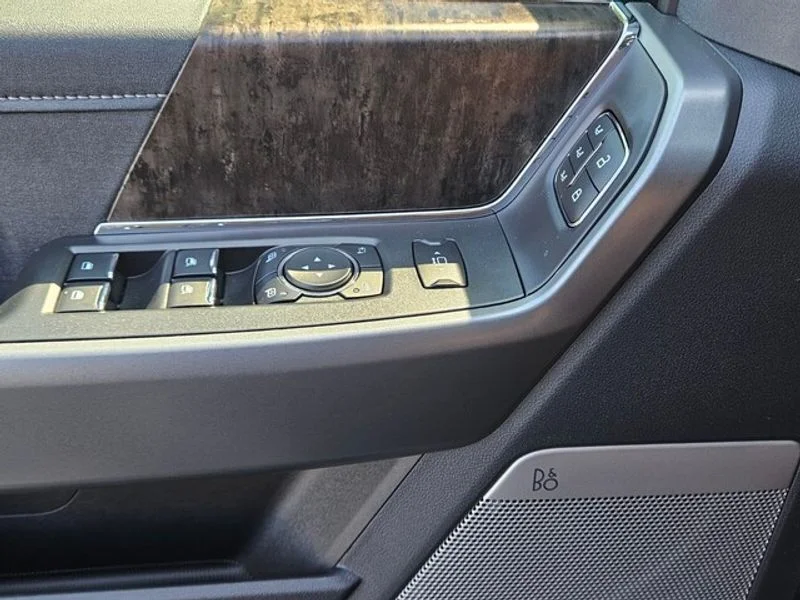 New 2026 Carbonized Gray Metallic Ford F-250® Lariat® image 30