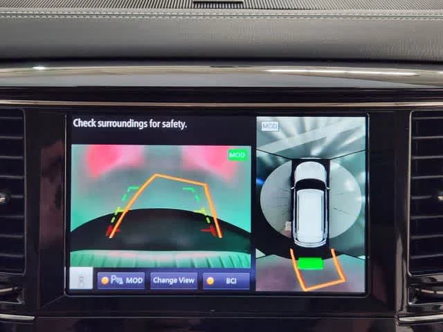 Used 2020 Moonstone White INFINITI LUXE image 18