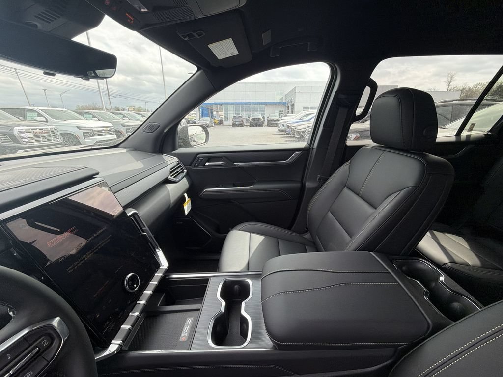 New 2026 Crystal Metallic GMC Elevation image 11