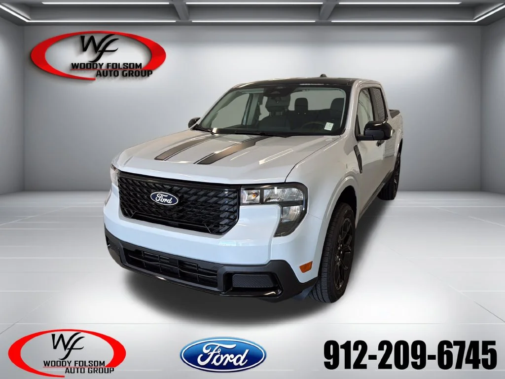 New 2026 White Ford XLT image 1