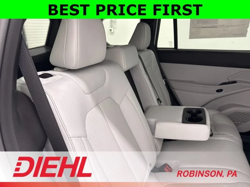 2026 Jeep Cherokee Limited - Photo 12