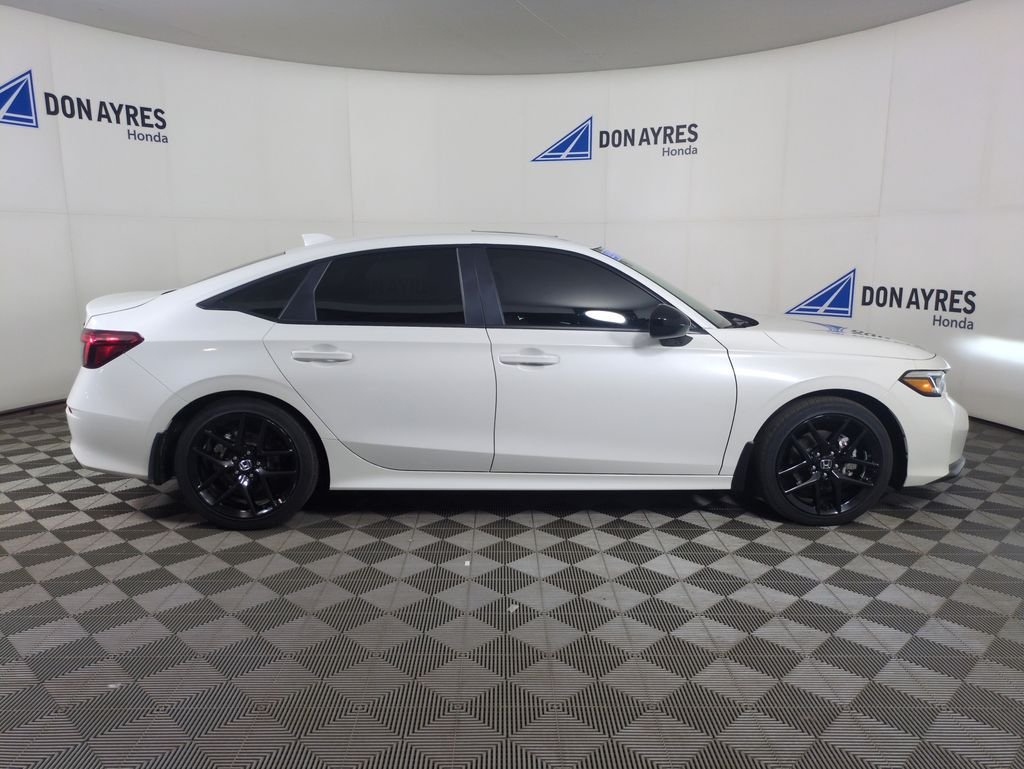 Used 2026 Platinum White Pearl Honda Sport image 6