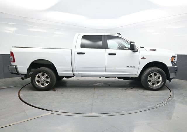 Used 2023 White Ram Big Horn image 9