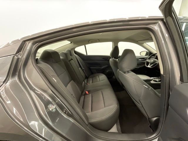 Used 2025 Gray Nissan 2.5 SV image 25