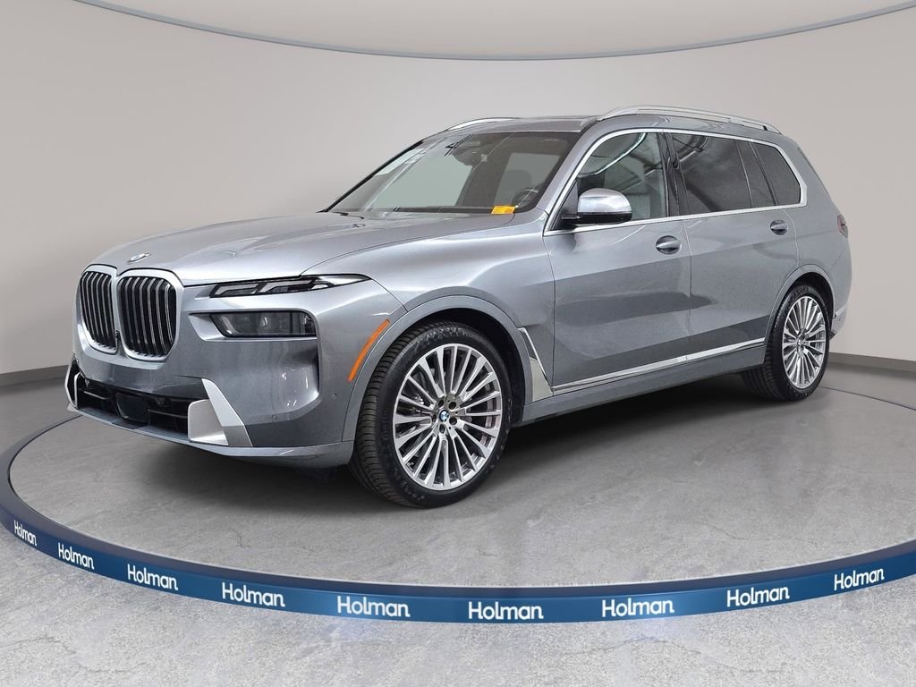 2023 BMW X7