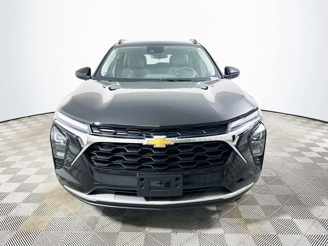 Certified Pre-Owned 2025 Chevrolet Trax LT