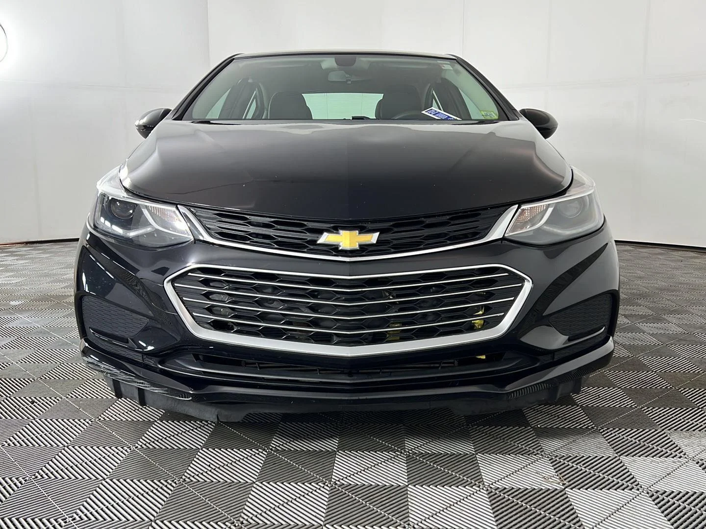 Used 2018 Mosaic Black Metallic Chevrolet LT image 13