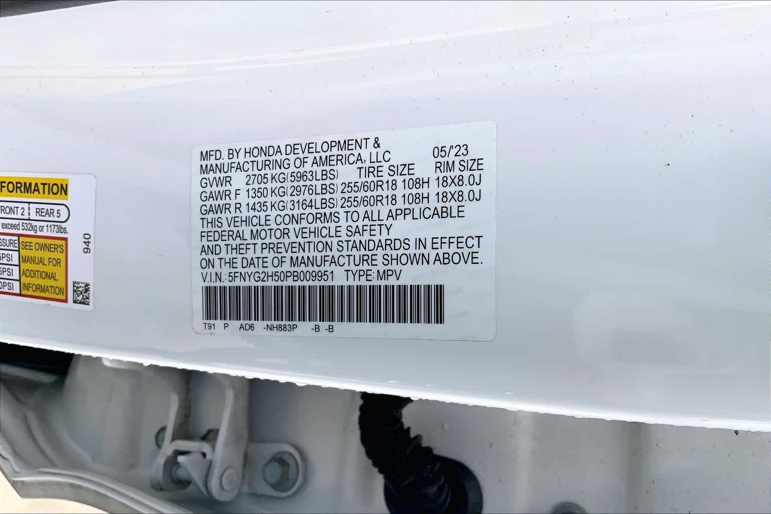 Certified Used 2023 Platinum White Pearl Honda EX-L 7 Passenger image 34