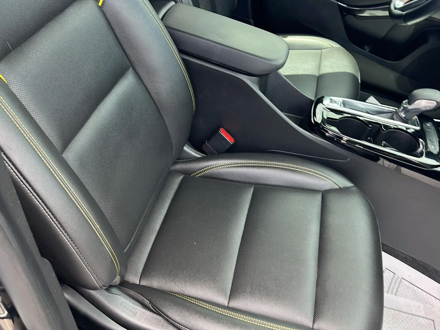 Used 2024 Mosaic Black Metallic Chevrolet ACTIV image 30