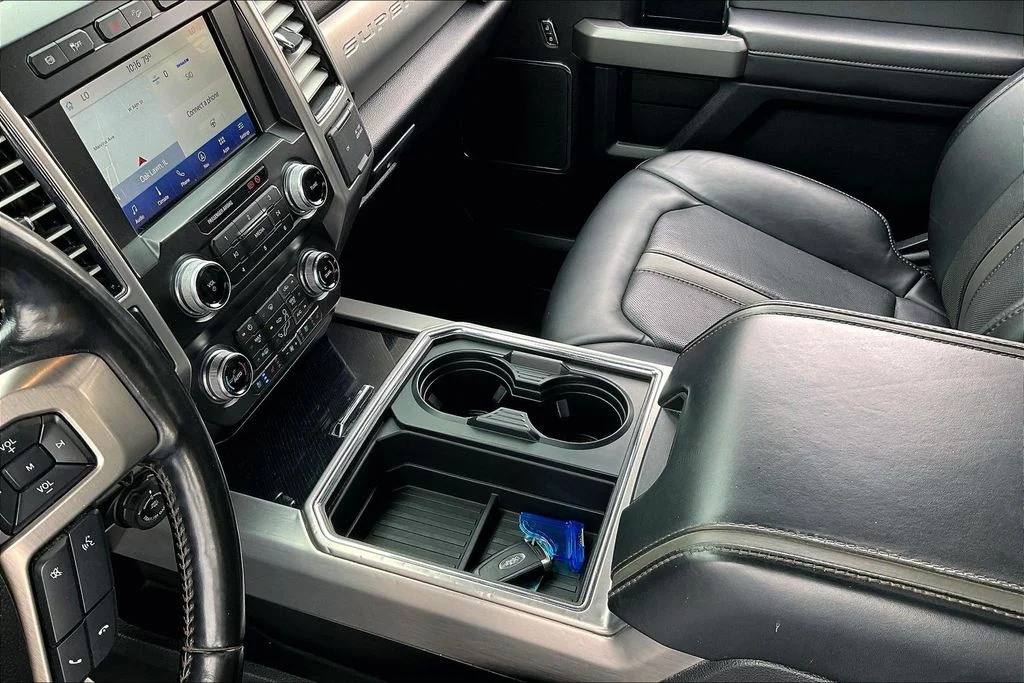 Used 2020 White Ford Platinum image 16